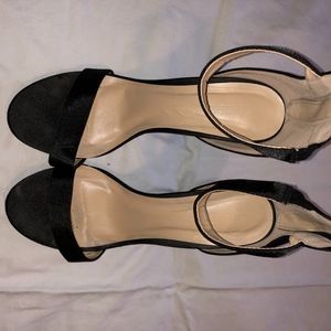 Wild Diva Lounge Women's Heels size 9